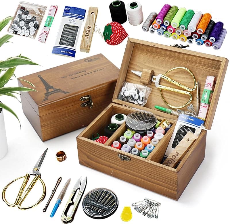 Boîte à couture vintage en bois avec 114 accessoires