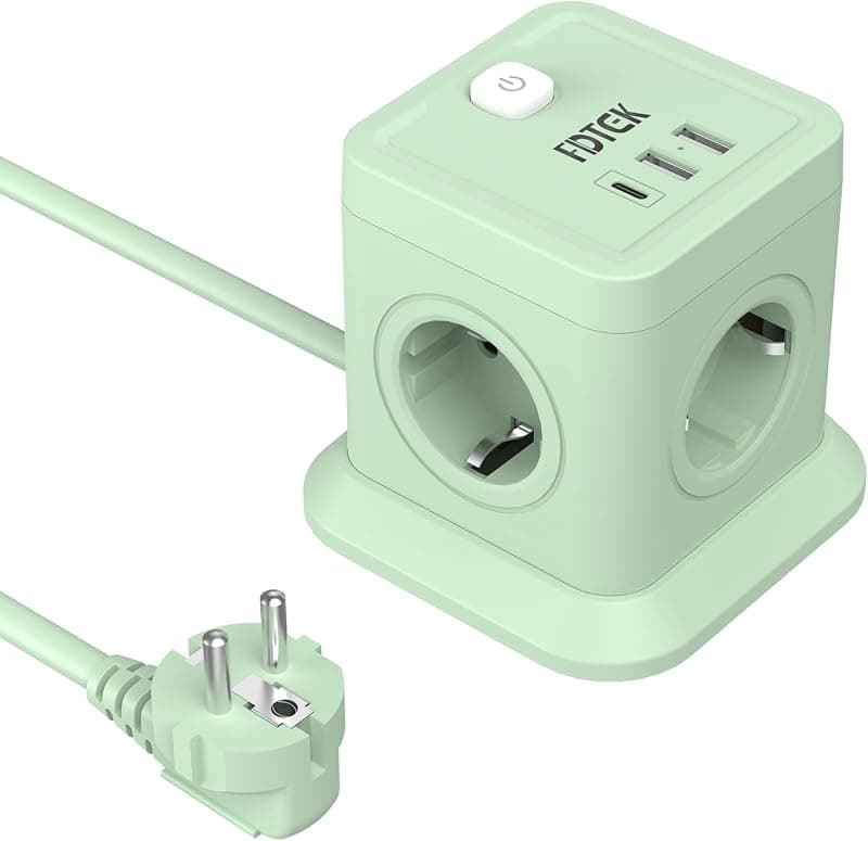 Multiprise cube 7-en-1 avec USB-A et USB-C