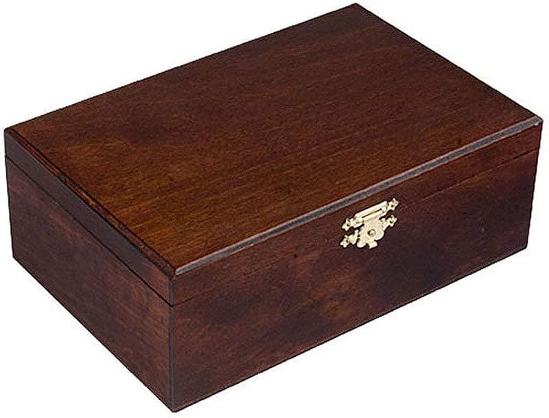 Boîte de rangement en bois pour pièces d'échecs