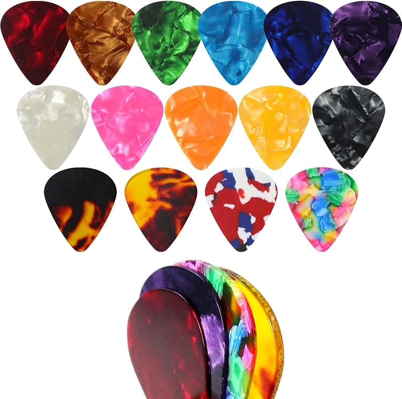 Lot de 32 Médiators Celluloïd Multicolores