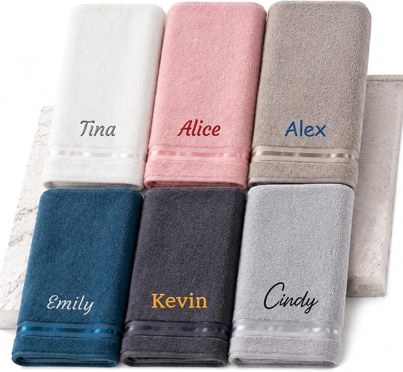 Serviette brodée personnalisée avec prénom